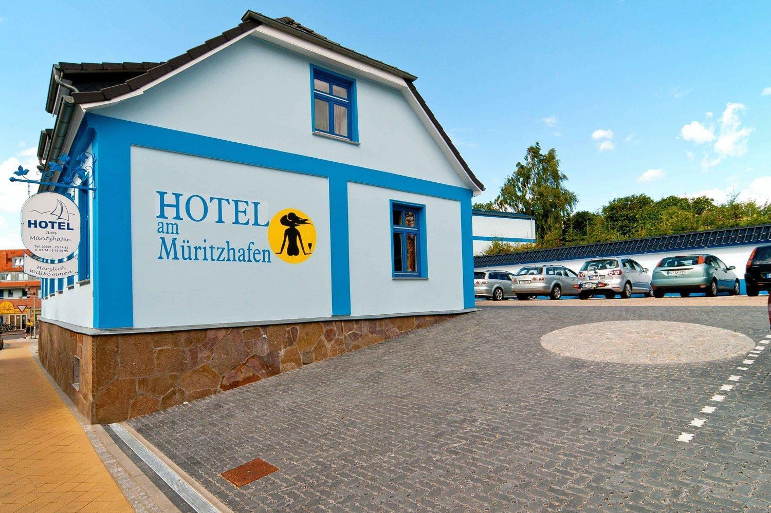 Hotel Am Mueritzhafen Garni Waren  Eksteriør bilde